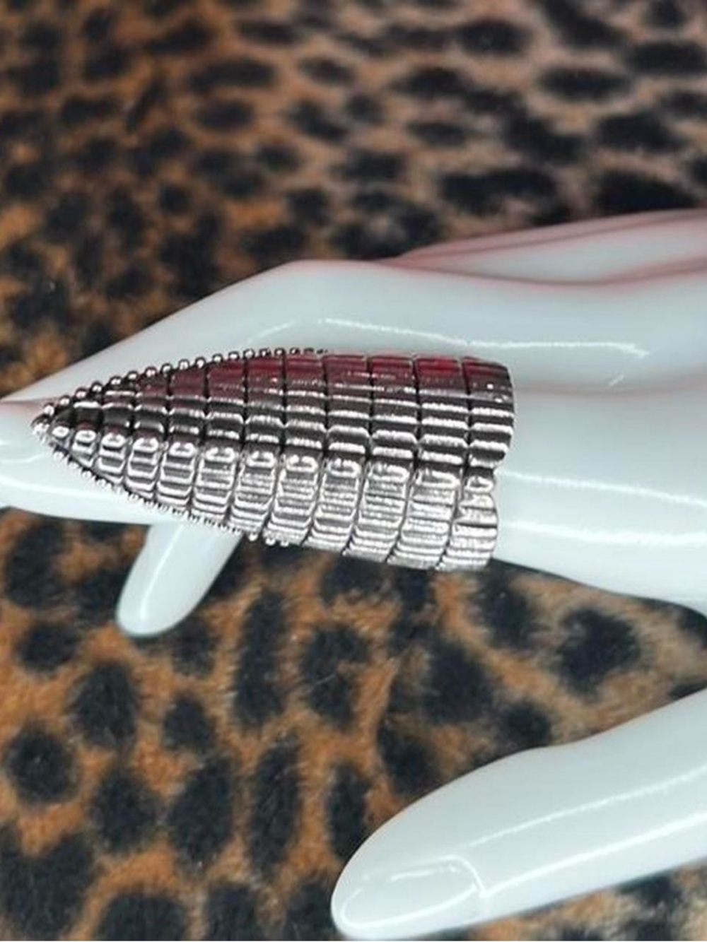 Silver tone ring large with scales design size 6